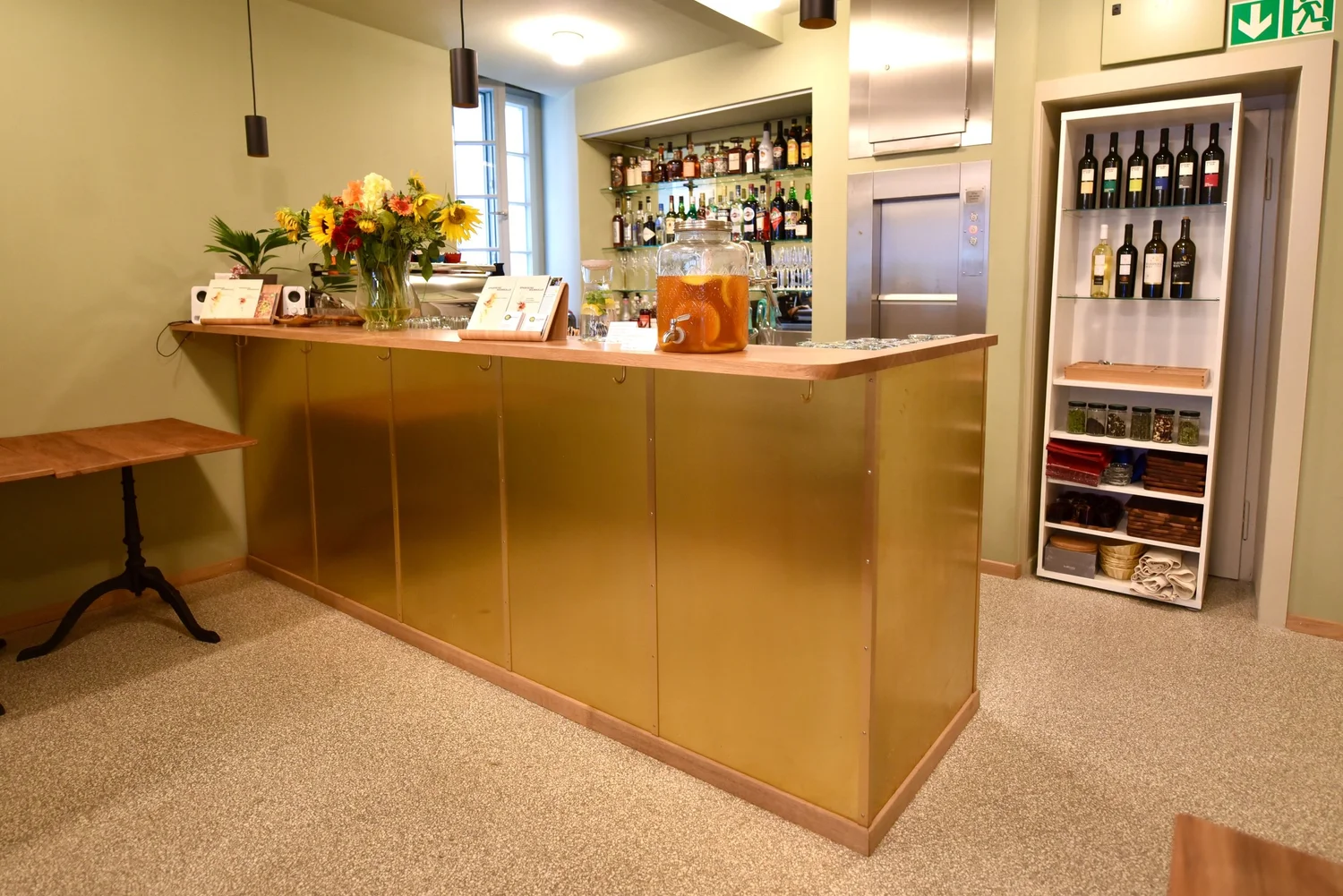 Möbel & Innenausbau