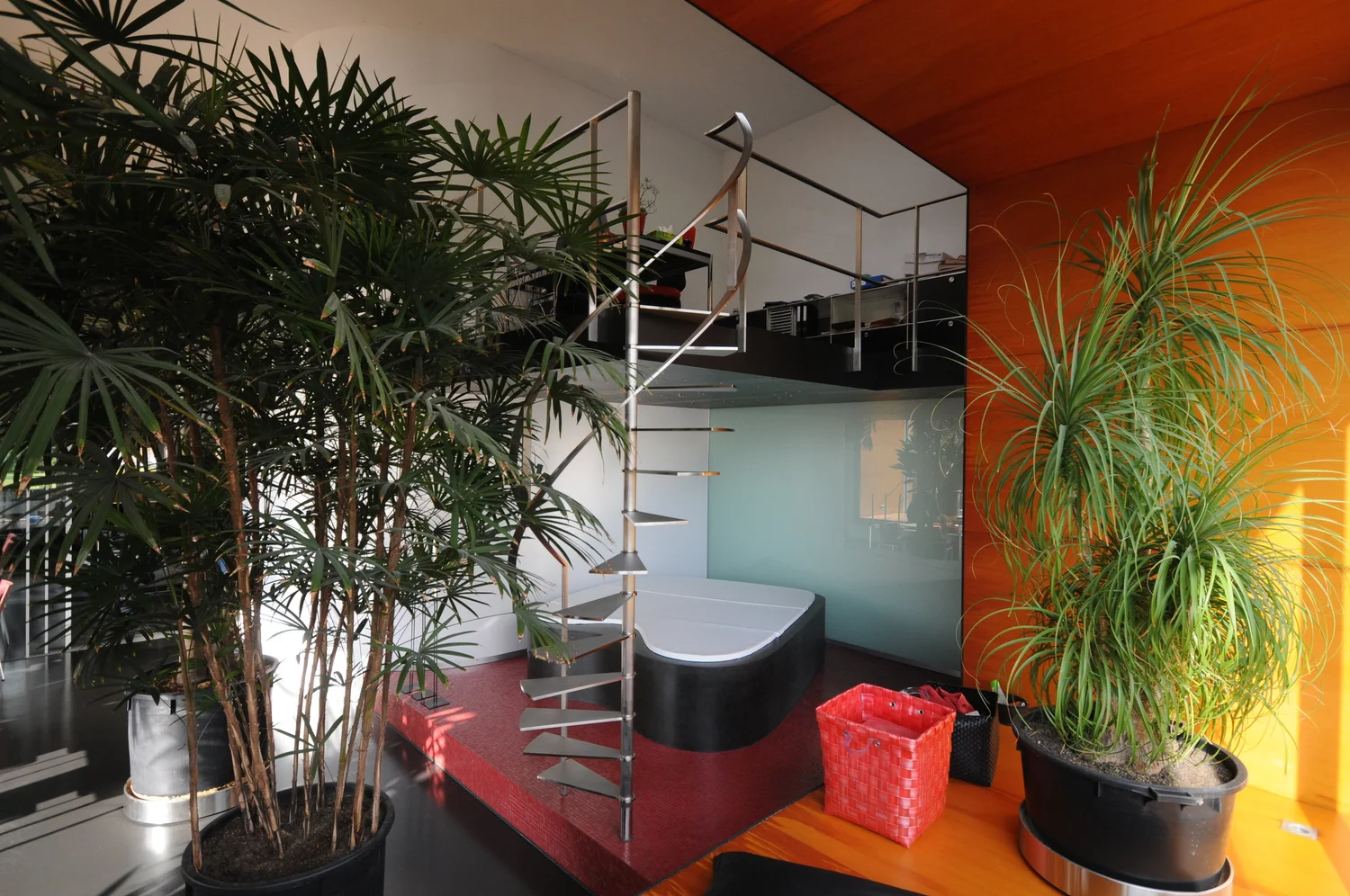 Wendeltreppe und Podest